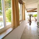 Riro Villa Bari