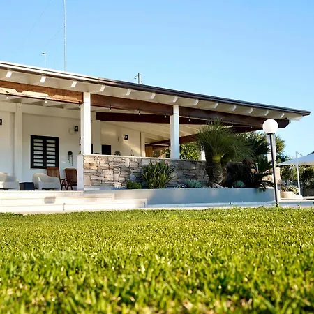 Villa Riro *