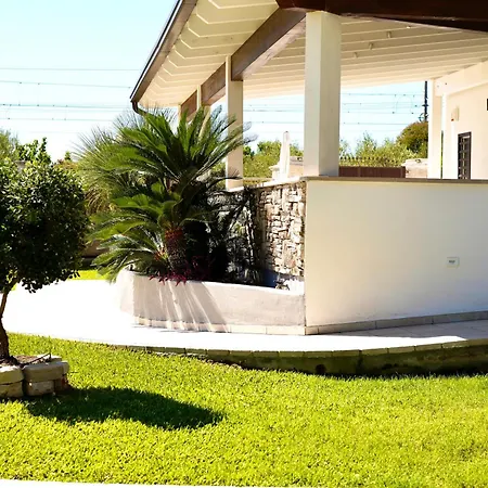 Riro Vila Bari